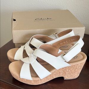 Clarks Women's Giselle Beach Spinach Wedge Sandals -White Leather 9M